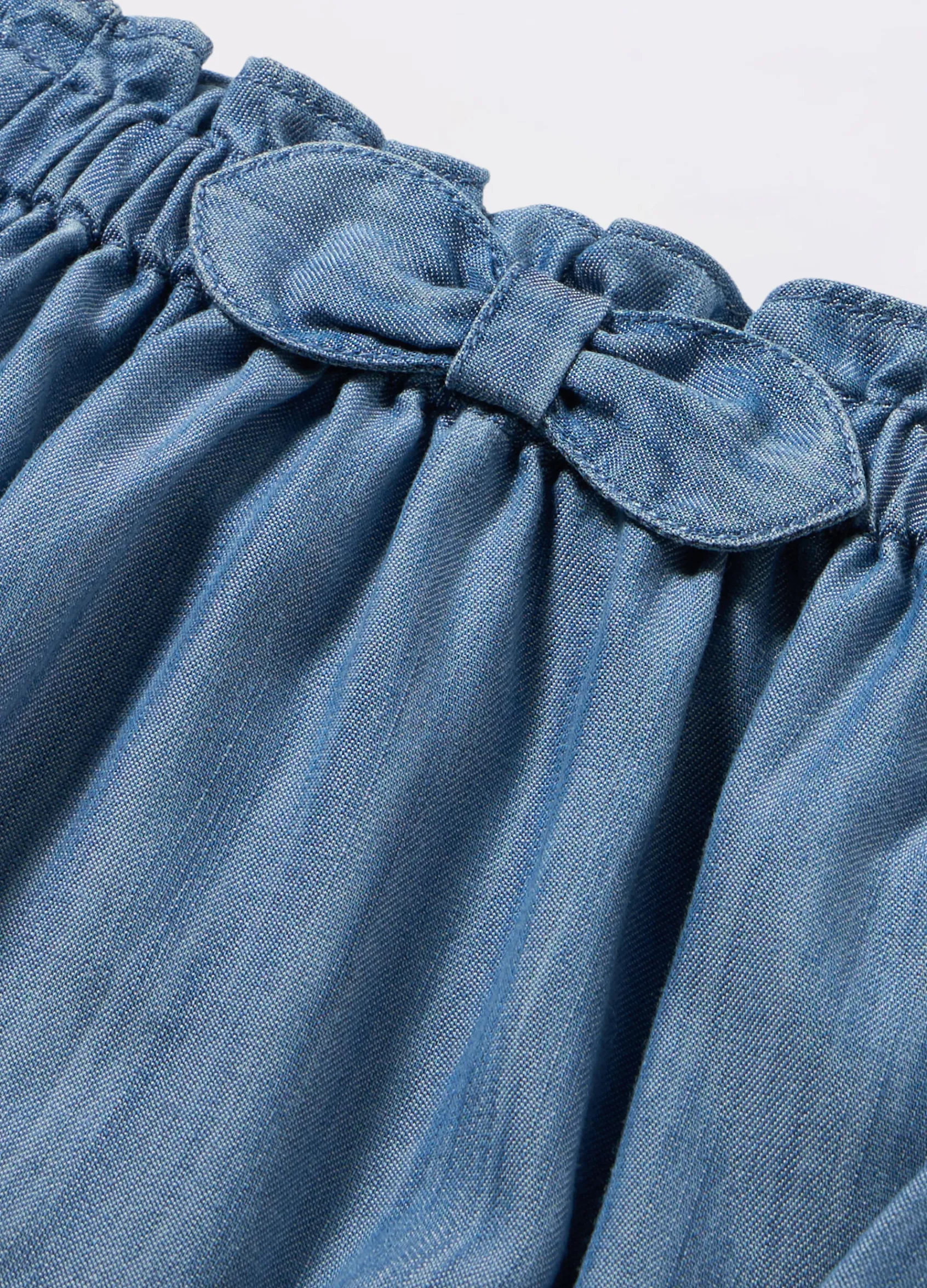Blukids Shorts in pura lyocell neonata- Pantaloni